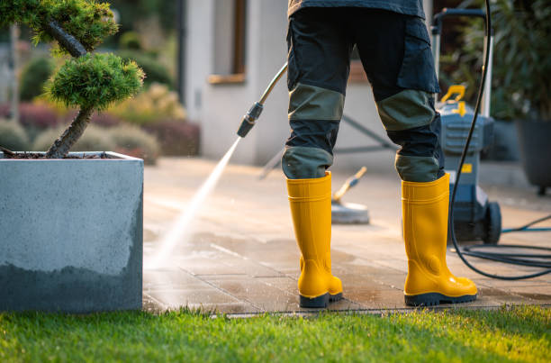 Why Choose Our Certified Pressure Washing Experts for Your Project Needs in Reinholds, PA?